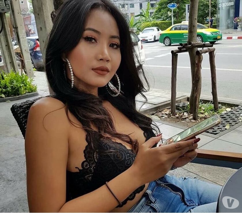 Thaïlandaise pétillante offre ces services